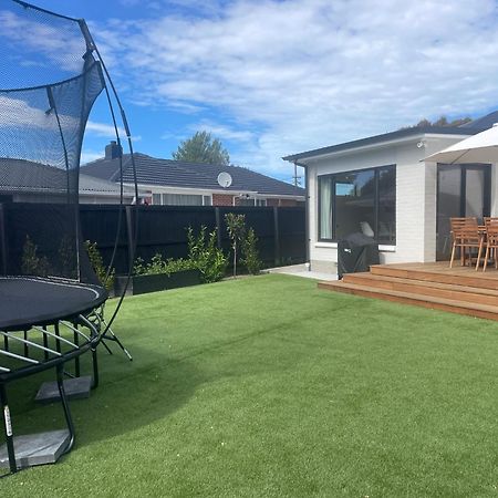 Private, Family-Friendly Home, 4Br By Airport & Free Parking Christchurch Eksteriør billede